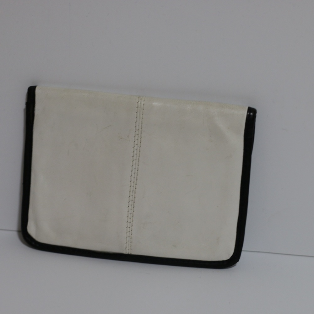 Lacoste Wallet Spring/Summer 2012 - image 2